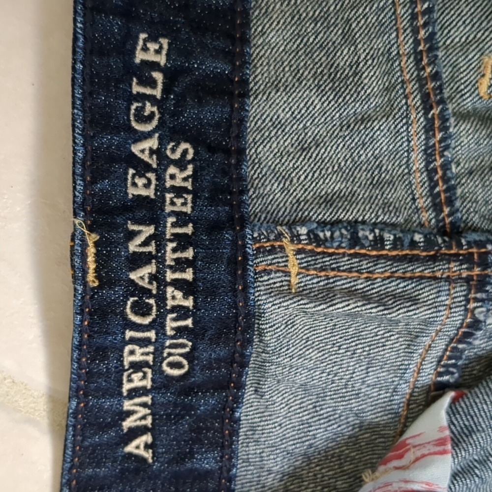 American Eagle Shorts - Picture 5 of 5